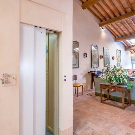 Locazione Turistica Cevoli-2 Villa Lari