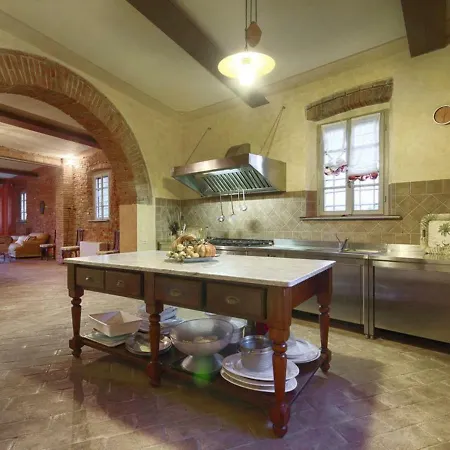 Locazione Turistica Cevoli-2 Villa Lari
